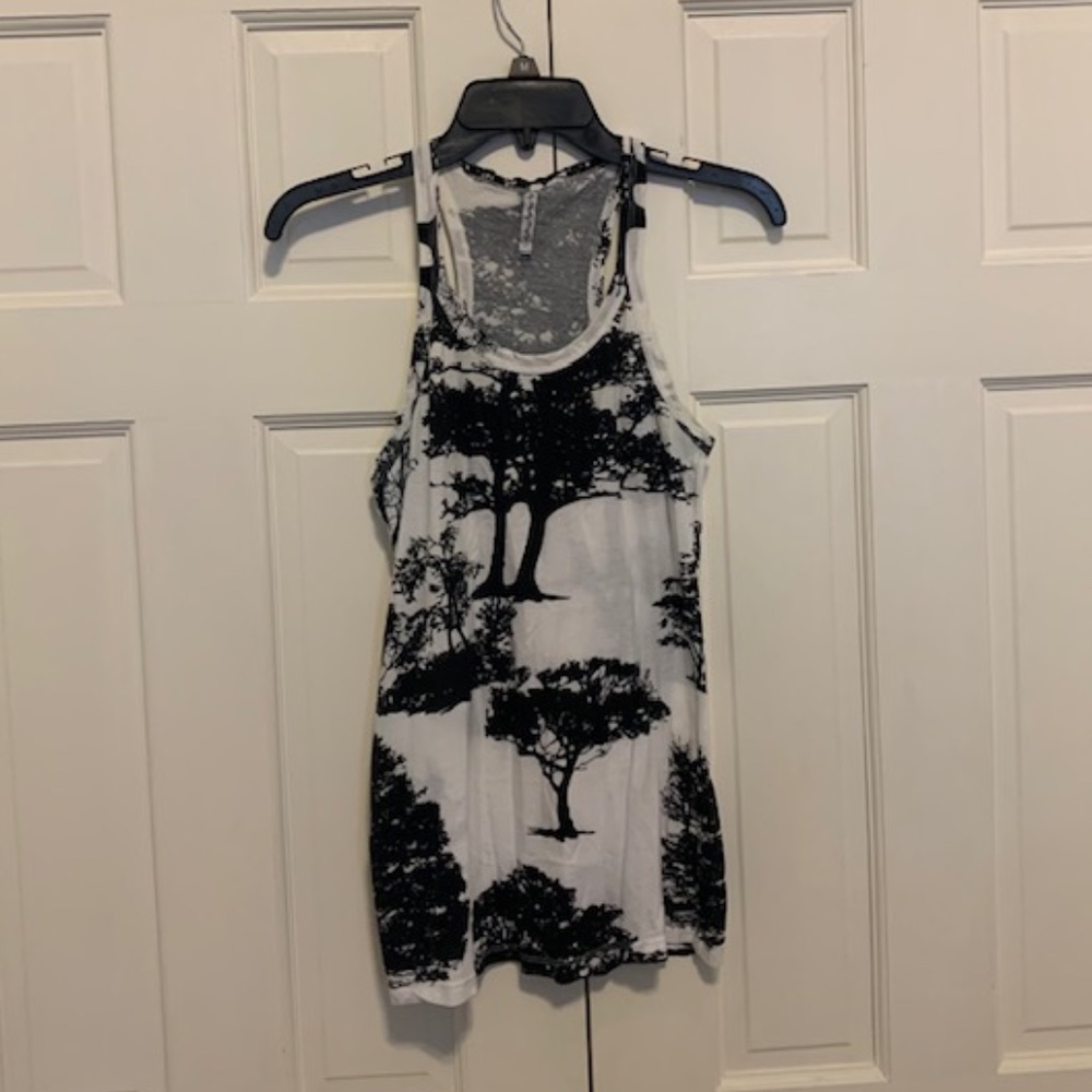 Urban Outfitters/Truly Madly Deeply Tank Top